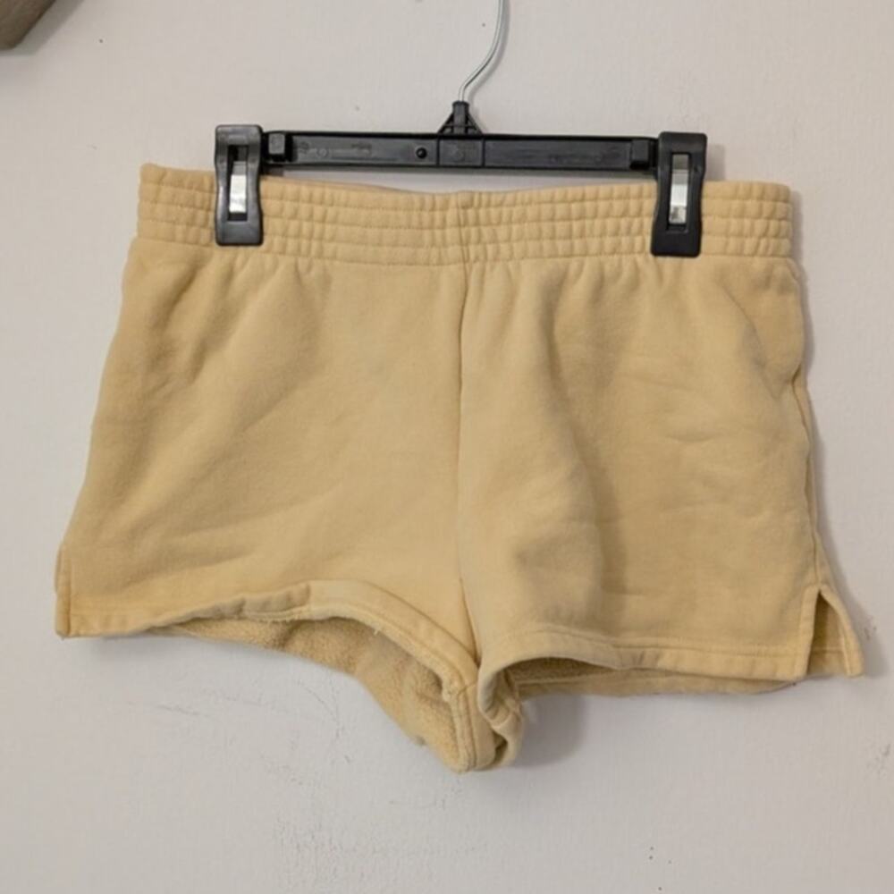 tna shorts